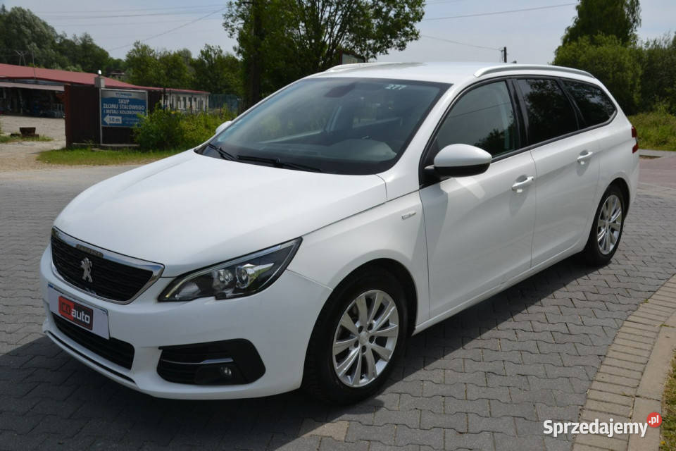 Peugeot 308 SW lifcie 15 diesel 102 MODEL 2021R Kęty