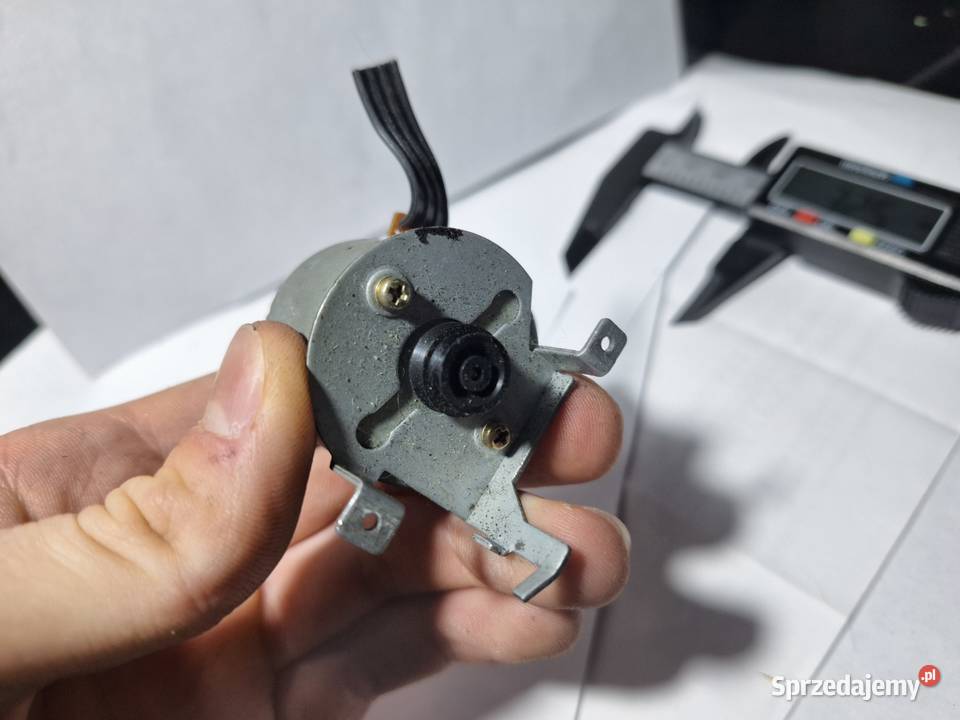 Silnik silniczek do magnetofonu mabuch1 Międzychód