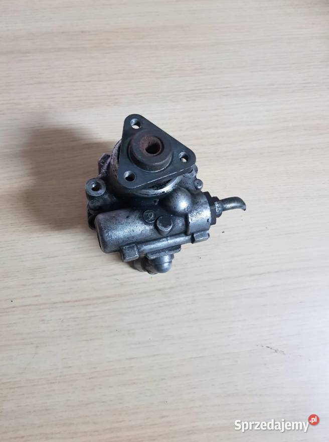 Pompa wspomagania 4R833A374AB 27 D Jaguar Rover Mielec sprzedam