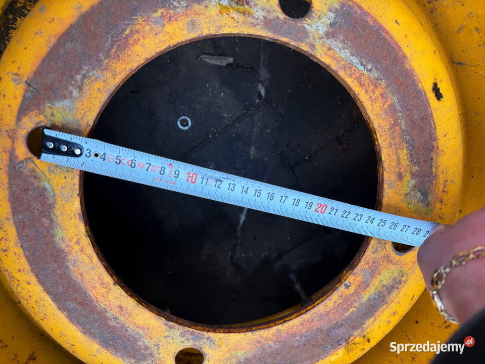 felga JCB 2CX felgi 4 Ładowarka JCB 2CX komplet Działoszyn