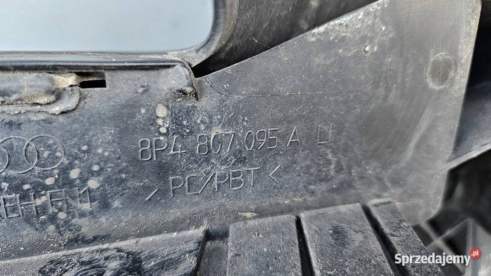 AUDI A3 8P LIFT SLINE SLINE ZDERZAK PRZEDNI osobowe mazowieckie