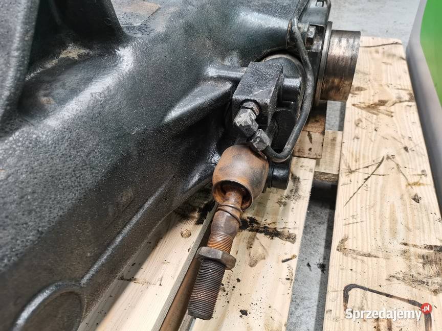 Deutzfahr 620 TTV Belka mostu Carraro 10793 Wilkowo