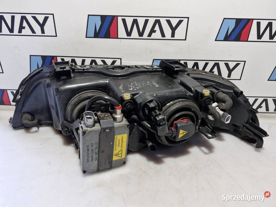 BMW E39 LAMPA PRAWA PRAWY PRZÓD XENON LIFT Motoryzacja