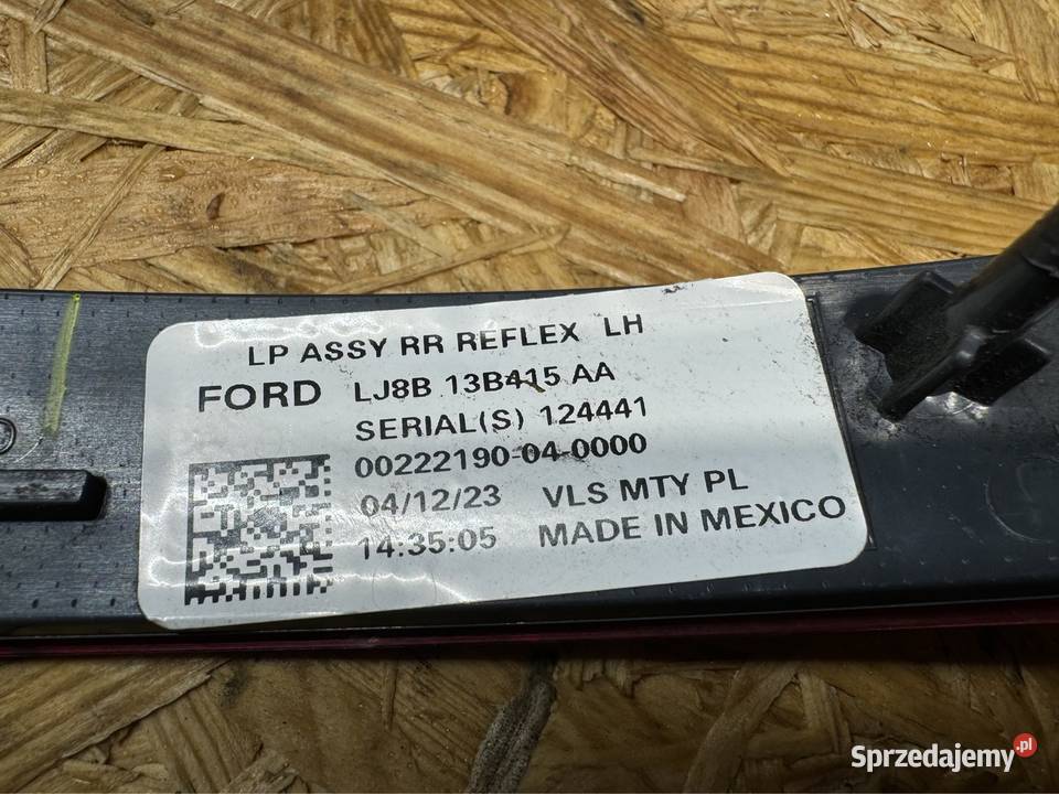 Odblask zderzaka tył lewy lh mustang Mache lewe Sieraków