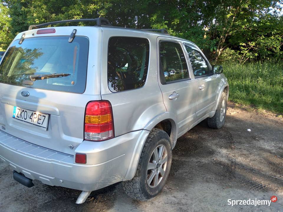 Maverick II 30 V6 24V AWD 4X4 na biwak rybki ABS Ford