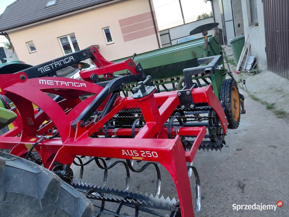 Zestaw uprawowo siewny 25m amazone d7 metanga Siewniki i sadzarki Starachowice