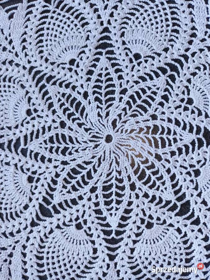serwetka szydełkowa serweta misterne rękodzieło Gdańsk