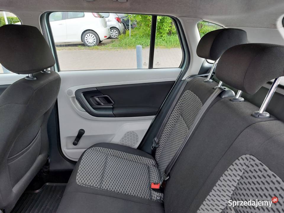 Skoda Fabia Kombi Rok produkcji 2011 Motoryzacja