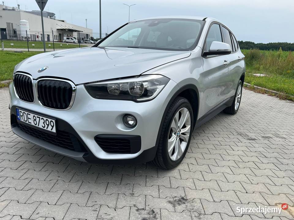 BMW X1 Xdrive 20d 230 NISKI PRZEBIEG poduszka powietrzna sprzedam