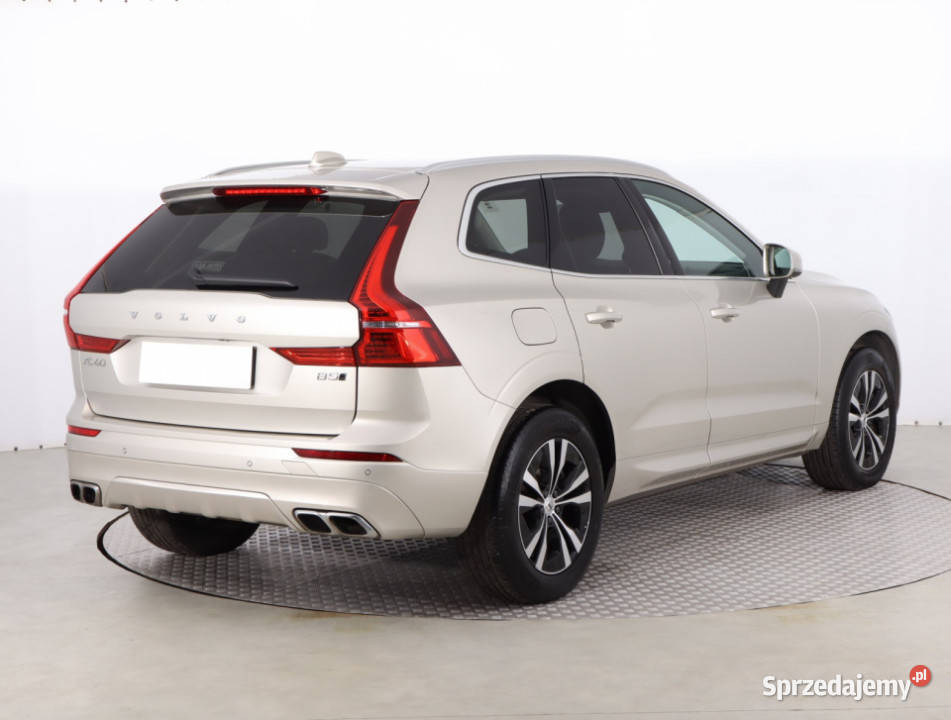 Volvo XC60 B5 AWD isofix Piaseczno