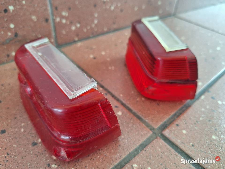 Klosze lampy tylnej jawka mustang sport kaczka Strzyżów