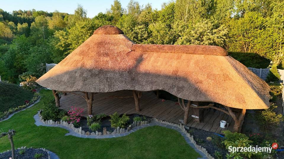 Dachy z trzciny altana pod strzecha Łódź