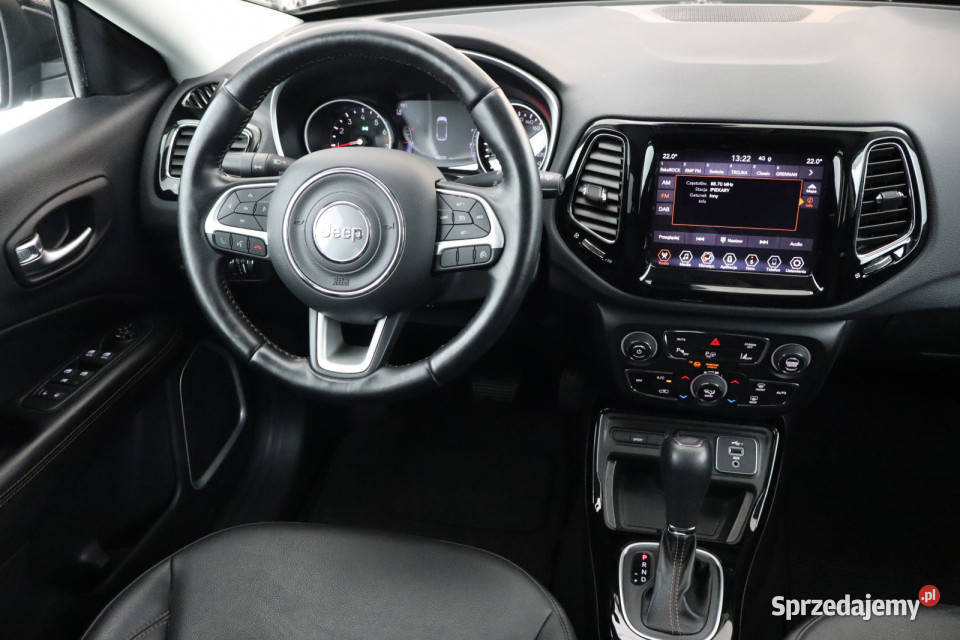 Jeep Compass 13 TGDI automatyczna Zabrze sprzedam