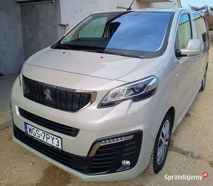 Peugeot Traveller L2 20 EAT8 Business VIP Rok produkcji 2018 Sanniki