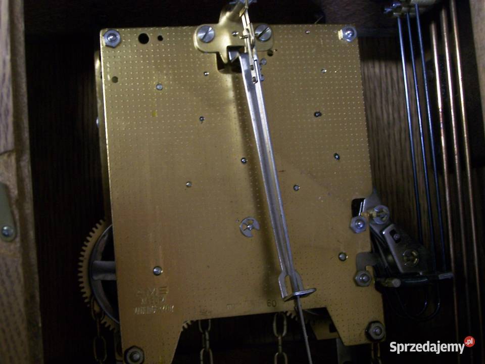 Zegar ścienny wahadłowy z napędem ciężarkowym drewno Koszalin