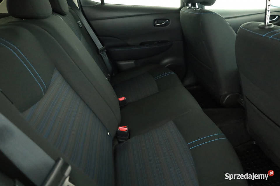 Nissan Leaf 40 kWh podgrzewane fotele Piaseczno
