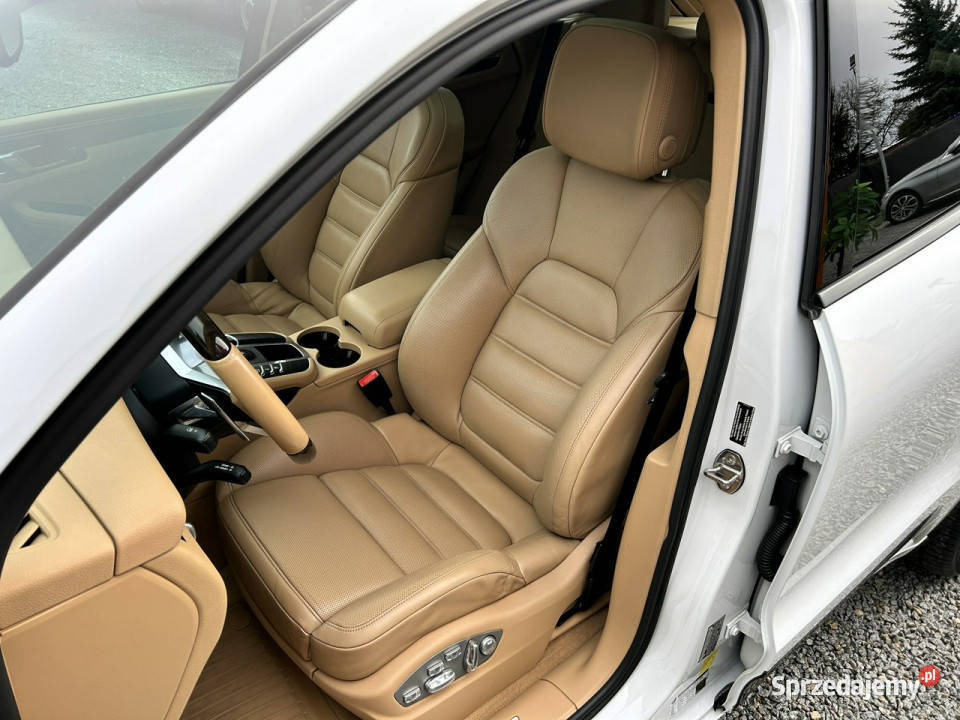 Porsche Macan S LED Bydgoszcz