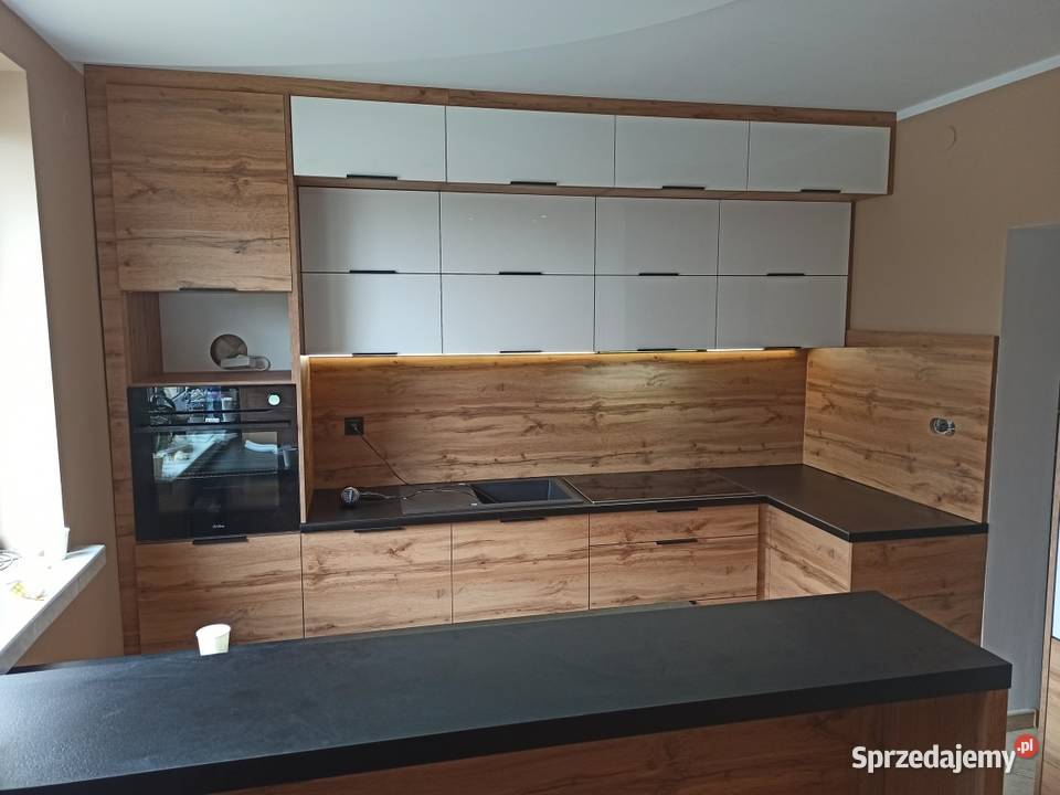 Meble kuchenne na wymiar kuchnia lakier akryl Częstochowa