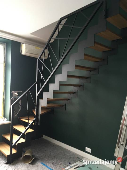 Konstrukcje schodów metalowych nowoczesnych Podłogi i schody Grójec