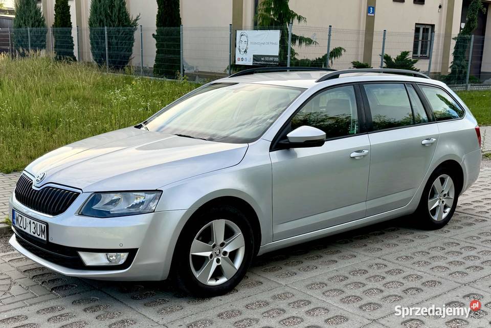 Skoda octavia 10 lat właściciel Salon Polska nieuszkodzony Octavia Sochaczew