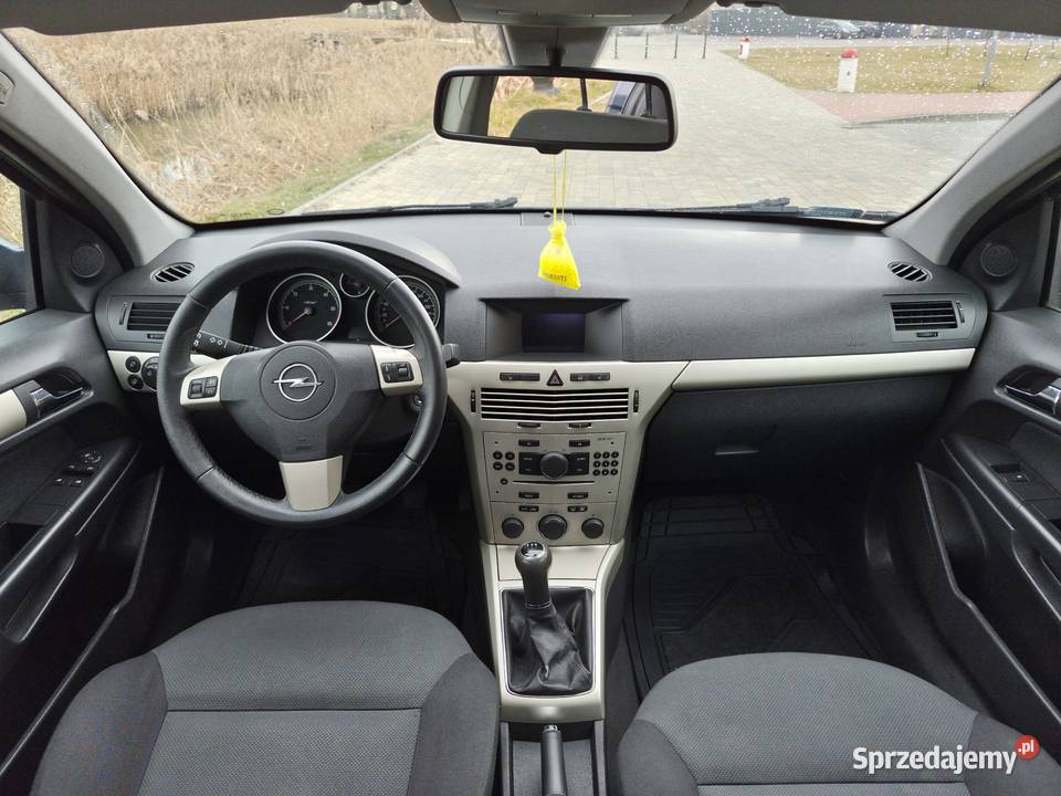 Opel Astra H liftOryginalny lakierBez Radomsko