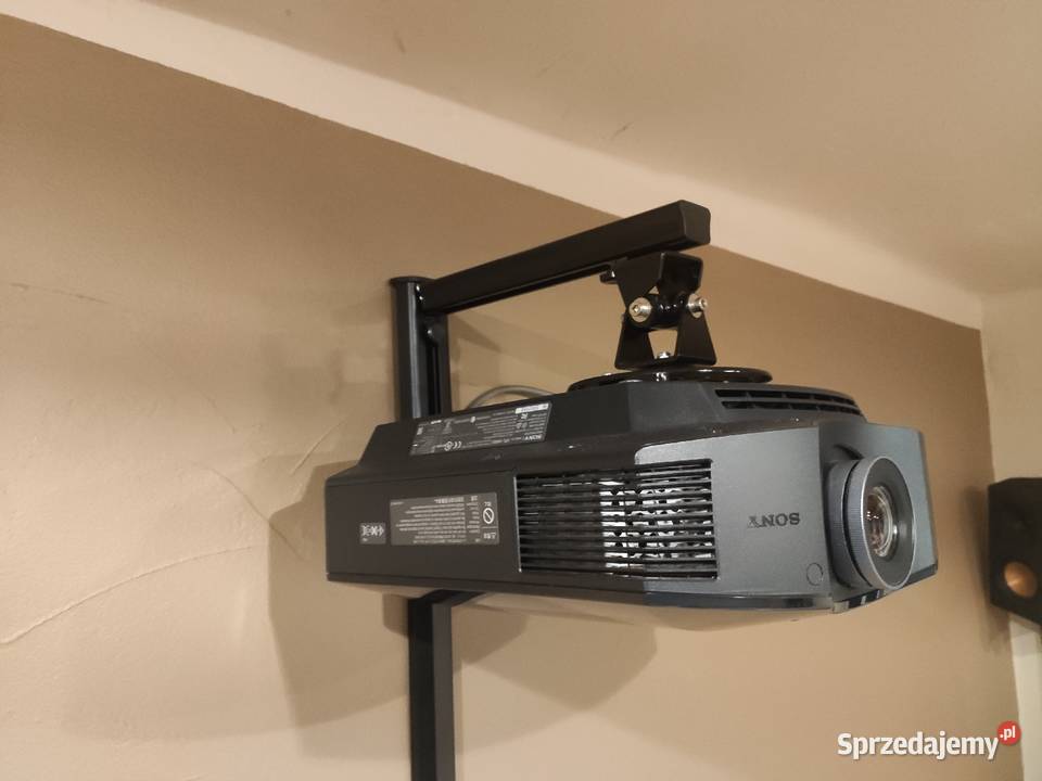 Projektor Sony VPLHW65 ekran Magicscreen 110 Stryków