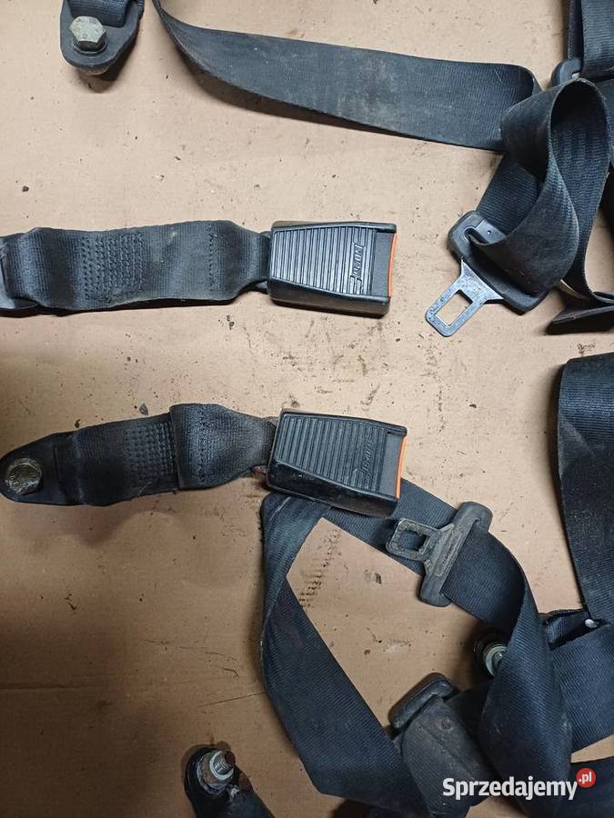 Pasy bezpieczeństwa Tył Fiat 126p Komplet osobowe Motoryzacja