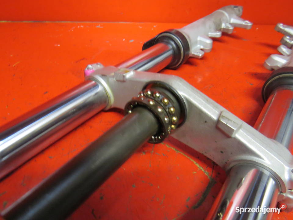 SUZUKI GSR 600 GSR600 K10 09 lagi przód półka Warszawa sprzedam