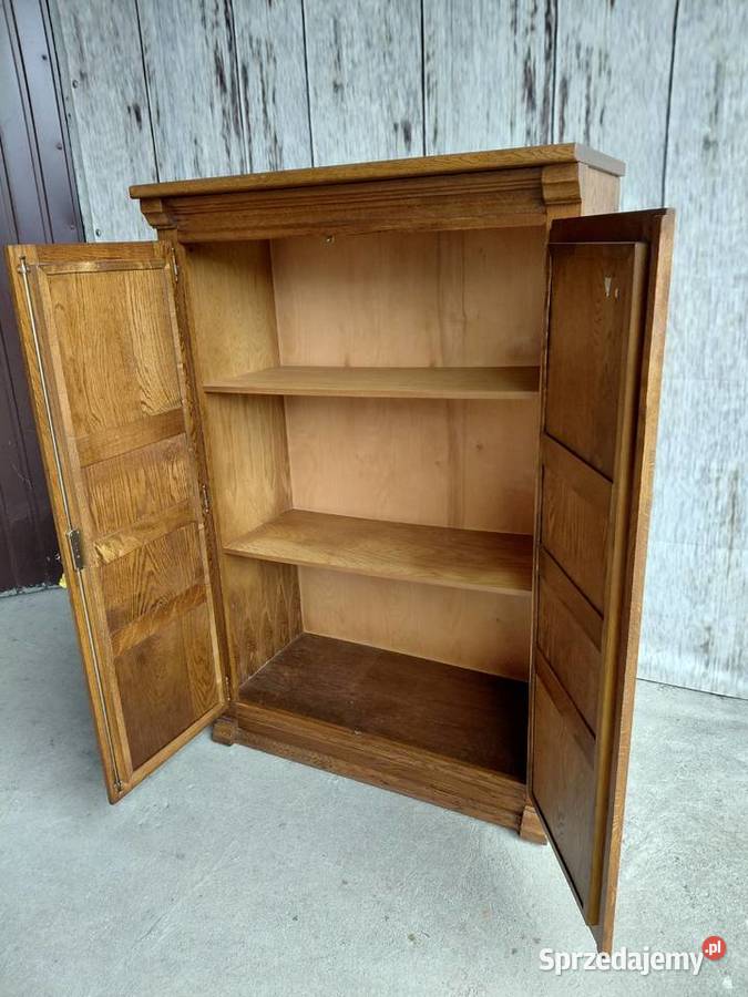 wysoka komoda rzeżbiona 505 Byczyna