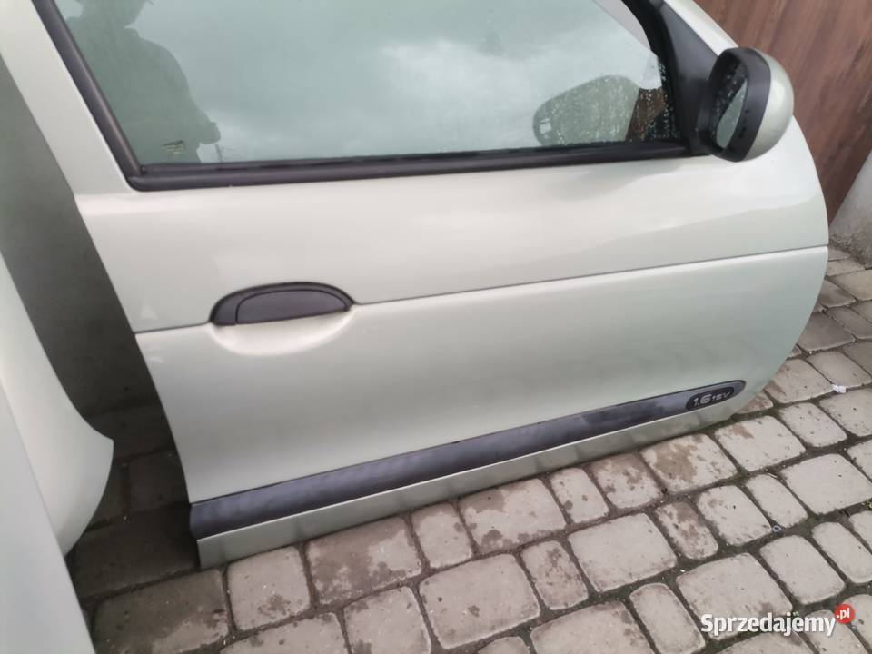 DRZWI PRAWY PRZÓD RENAULT MEGANE 1 FL HB MV931 Nowy Sącz