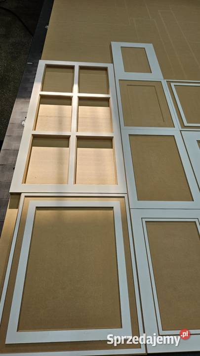 Fronty frezowane surowe Pozostałe usługi Dębica