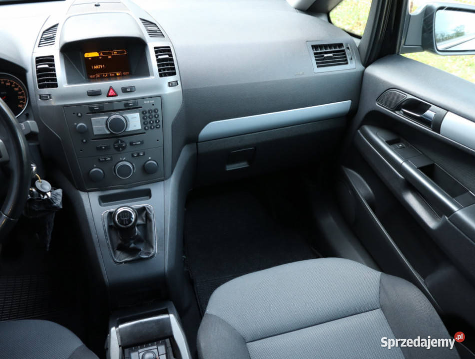 Opel Zafira 18 czarny Piaseczno