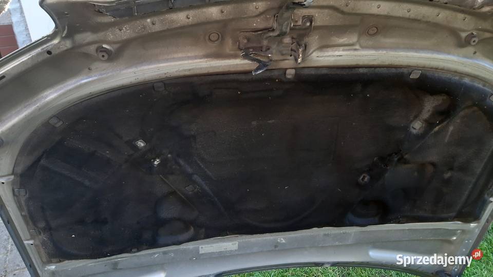 maska audi a4 b6 lak LY7Q z grilem małyszka Części samochodowe Dębno