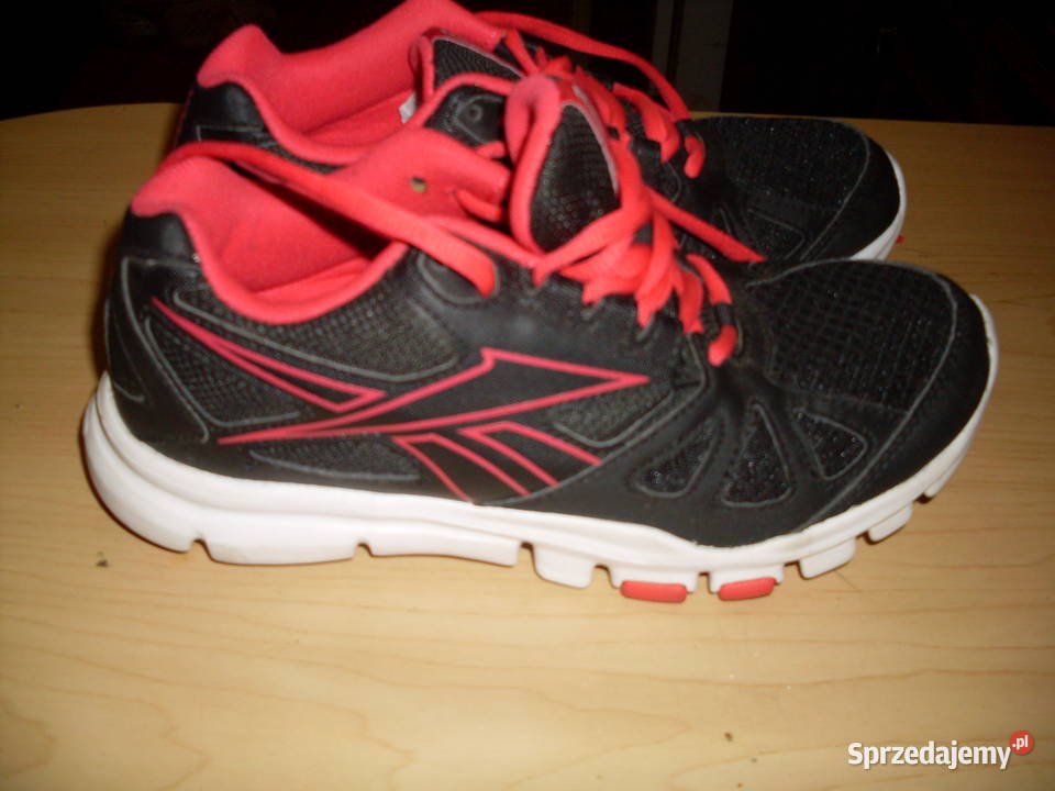 Nowe oryginalne buty Reebok 355 czarne Trzcianka sprzedam