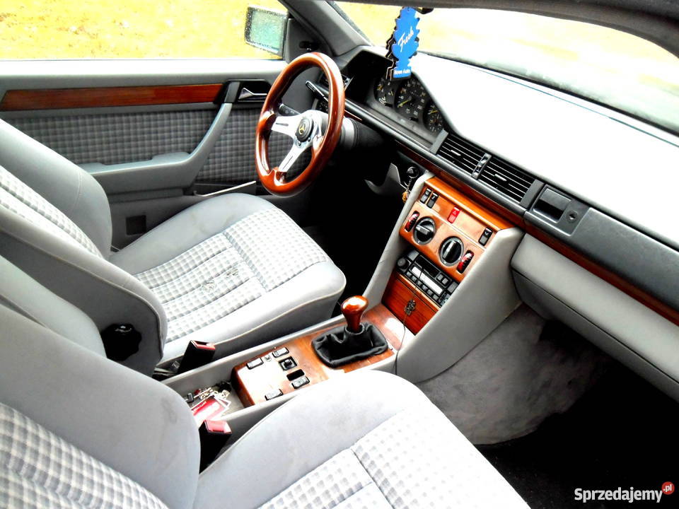 Mercedes w124 coupe 23 sprzedam