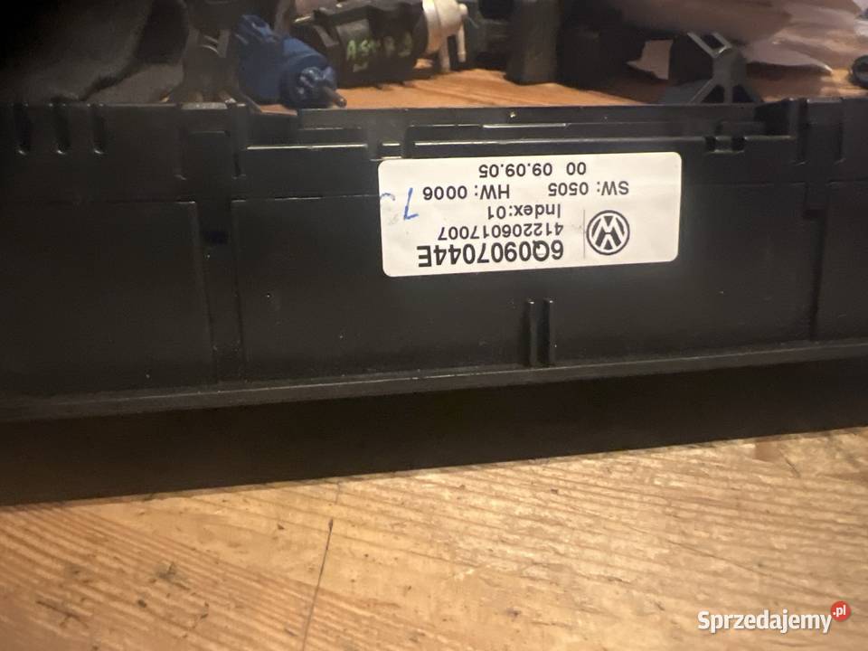Panel nawiewu vw polo 9n lift 6q0907044e Margonin