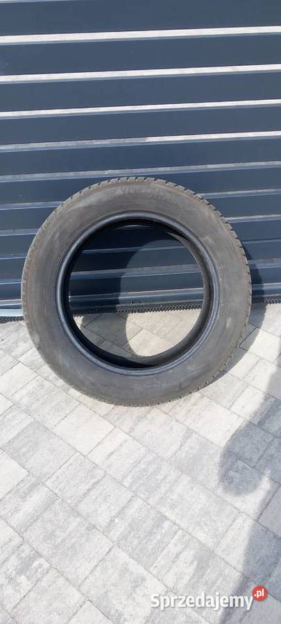 Opona zimowa Yokohama Blue Print 235 55 R18 Cielechowizna sprzedam