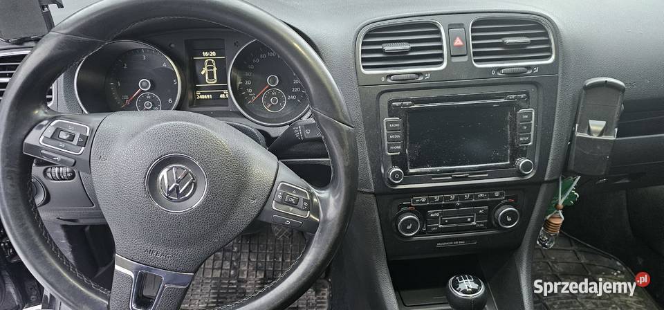 Volkswagen golf VI 16 tdi kombi 105 2011 manualna Samochody osobowe Pawlikowice sprzedam