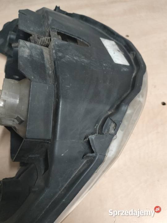 Lampa przód Peugeot speedfire 50 100