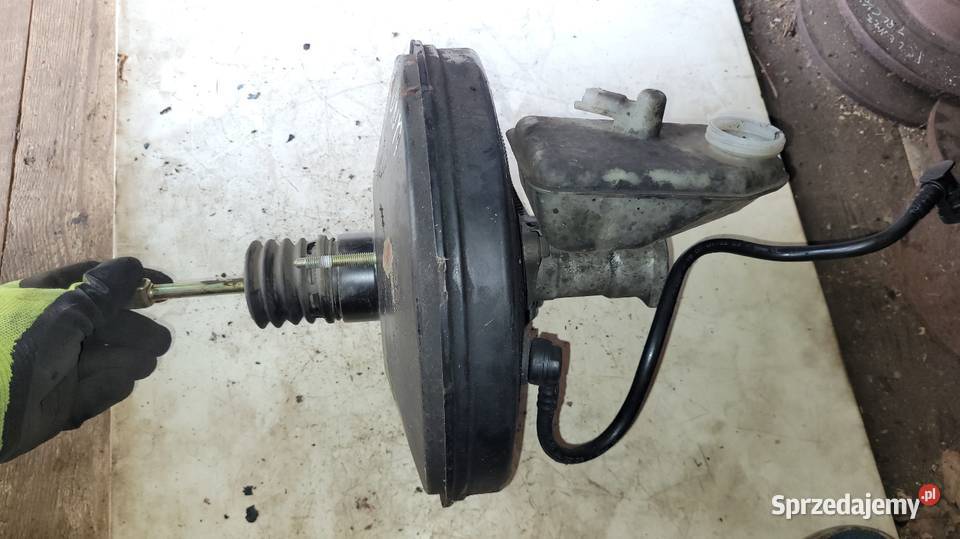 Serwo hamulcowe Renault Laguna 2 osobowe mazowieckie Łagów