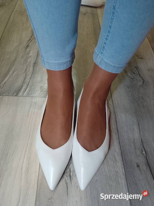 3940 Leather Białe baleriny wieczorowe z odkrytą 25cm Kraków