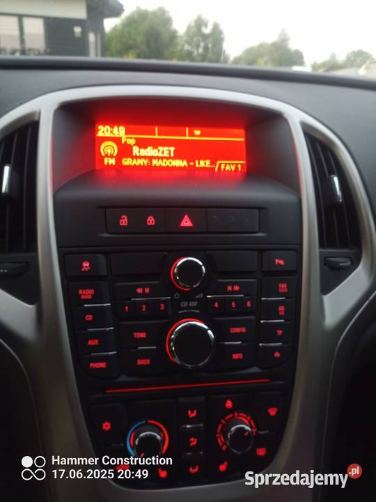 Opel Astra J kombi benzyna Głogów Małopolski