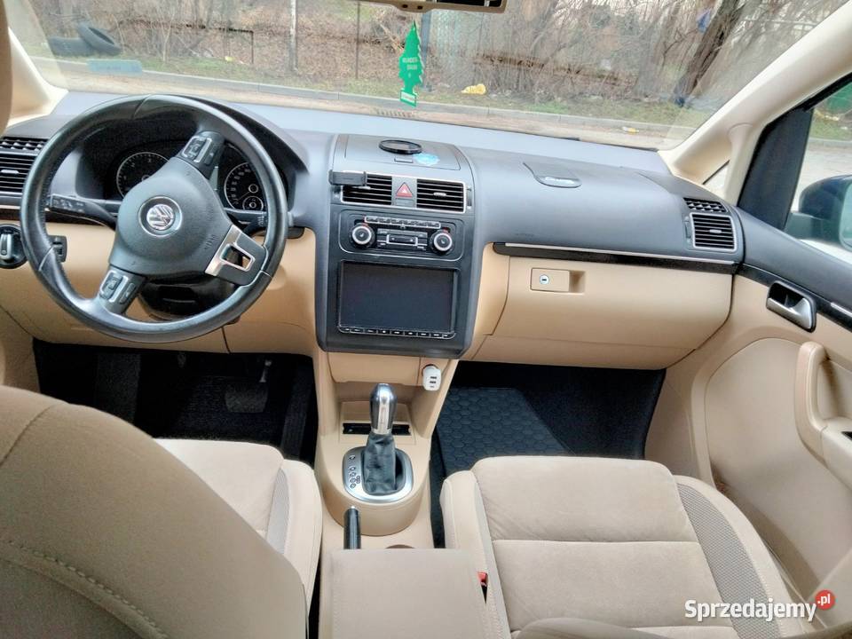 Touran 2011 Rok produkcji 2011 Touran