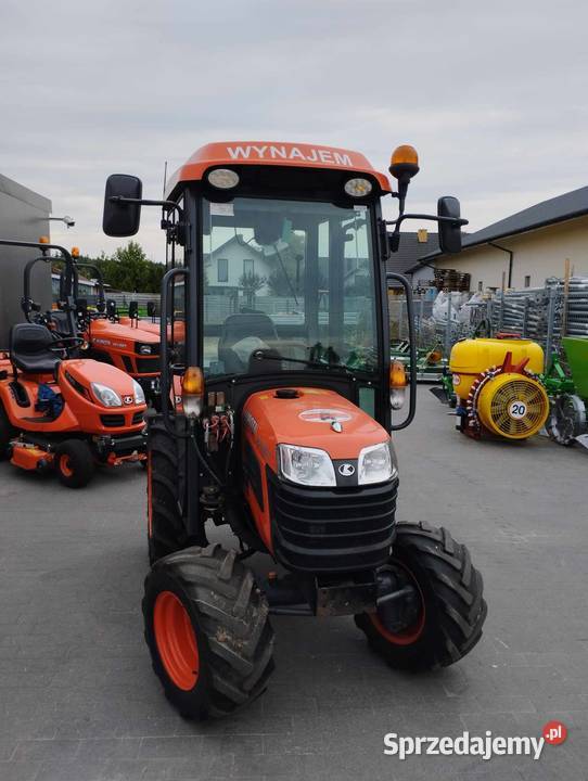 Ciągnik Kubota B1161 4x4 brutto Kabina ogrzewana Ciągniki
