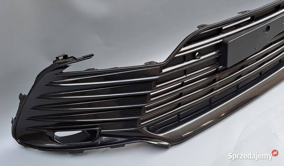 Kratka zderzaka PDC Toyota Camry VIII Lift Grill Mielęcin