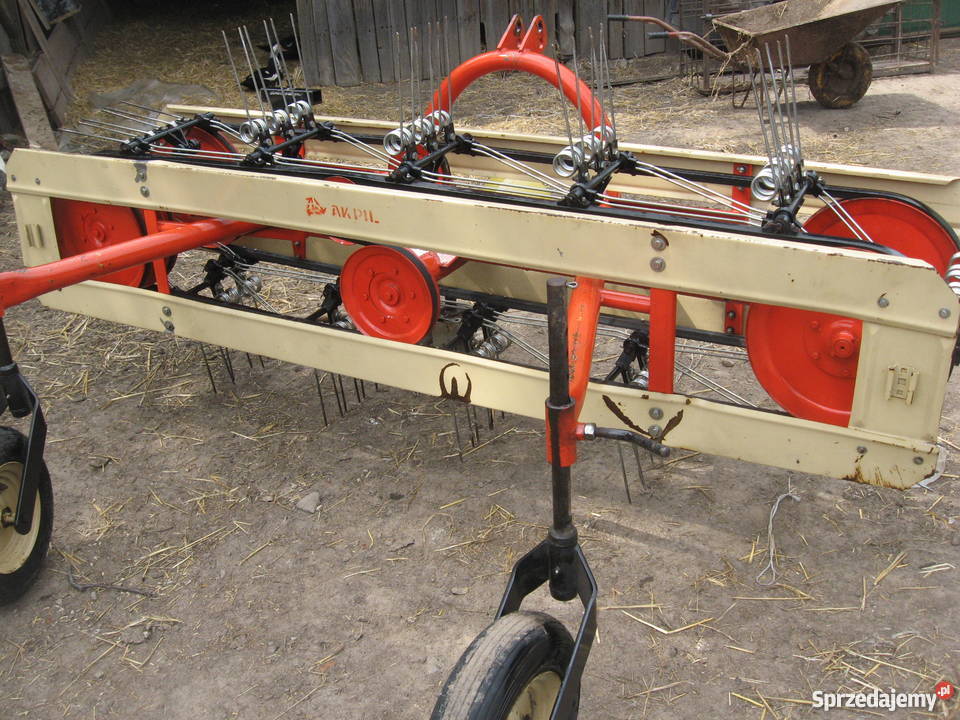 Przewracarka taśmowa pasowa AKPIL ZGRABIARKA małopolskie Racławice