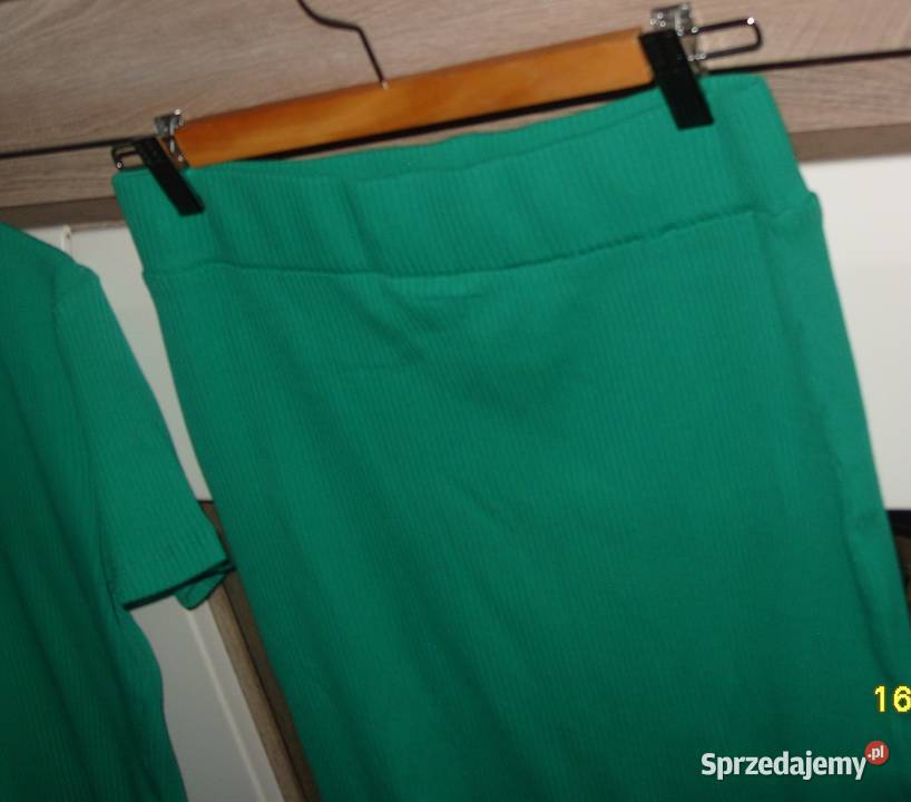 Zielony Komplet prążek spódniczka bluzka r LXL Rawicz sprzedam