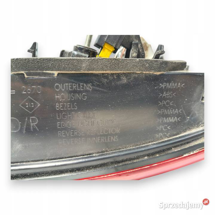 LAMPA PRAWA Renault Megane IV KOMBI 1624 tylna lubelskie