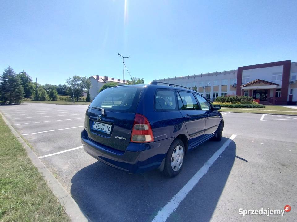 Corolla E12 2003 polski salon nieuszkodzony