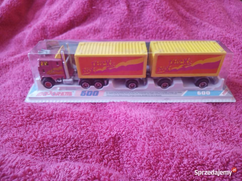 Ciężarówka z przyczepami